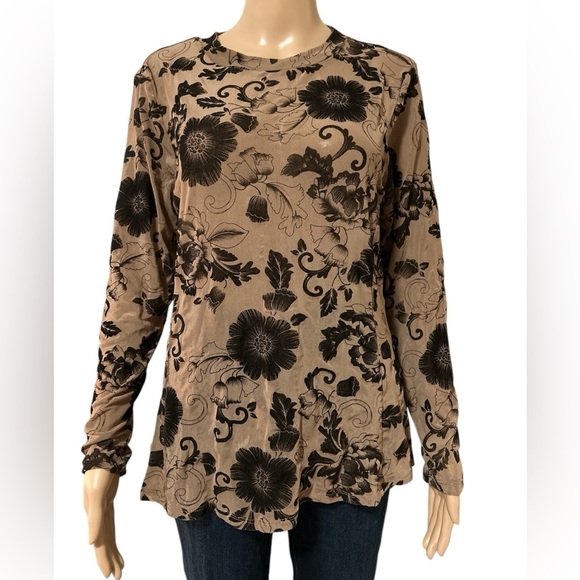 Floral Print Long Sleeve Top - Picture 1 of 4
